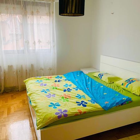 Cozy City Center Apartment Prizren Eksteriør billede